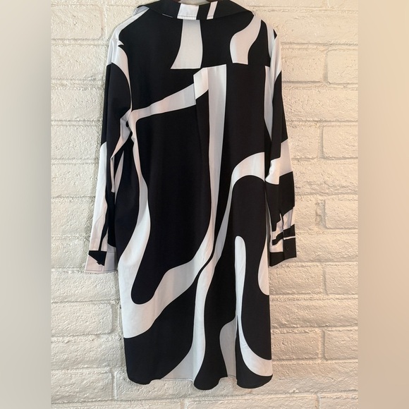 Black and White Women's Dress - Picture 5 of 7